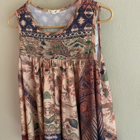 Liberty Garden top. Flowy and fun. From Anthropologie. - Picture 6 of 6